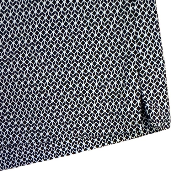 S.C.& CO. 360 Tummy Control Skort Size XXL White and Small Black Medallion Print - Picture 9 of 13